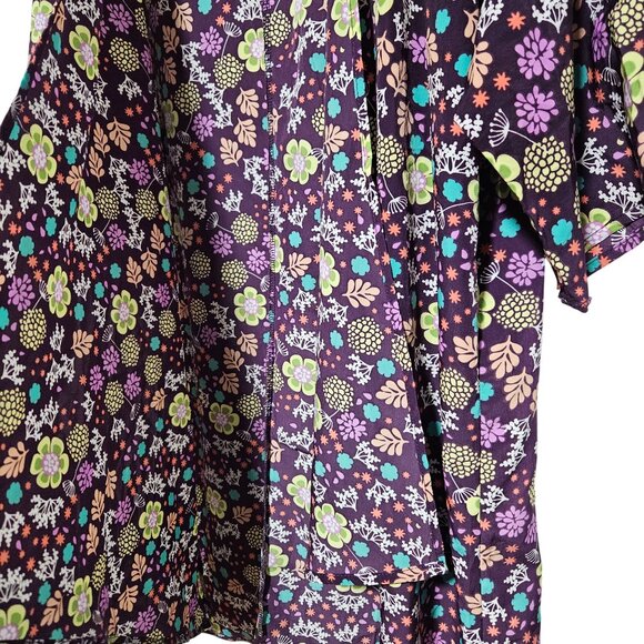 LuLaRoe Purple Floral Open Cardigan Kimono Style Womens Size 3 Top Short Sleeve - Picture 3 of 5